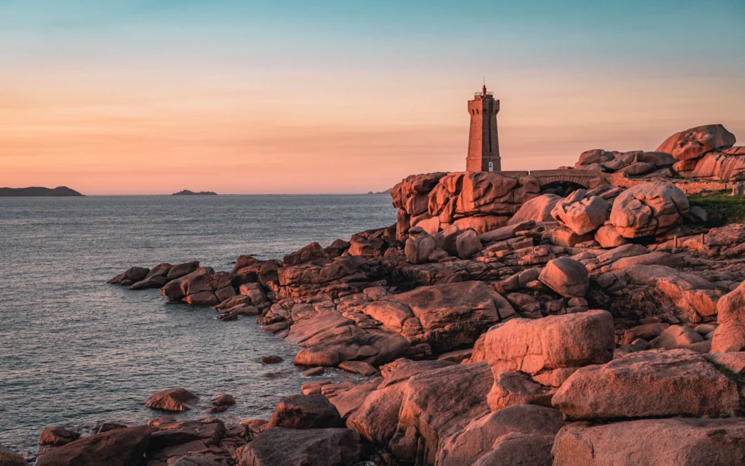 Cité des télécoms et Granit Rose